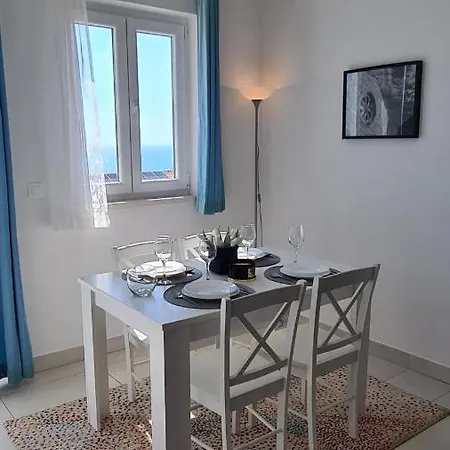 Cin&co Dubrovník